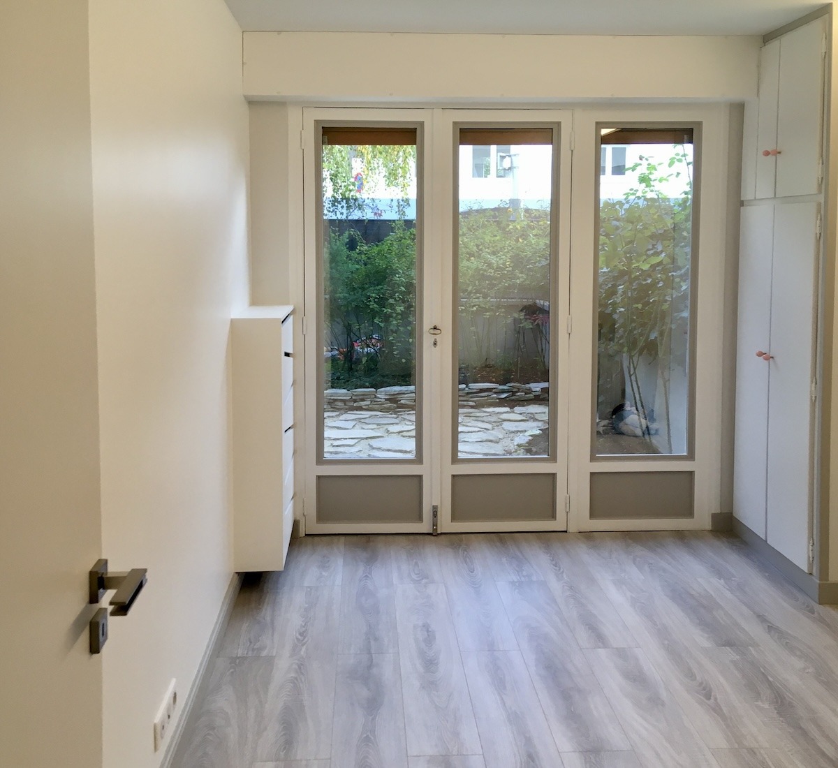 rénovation intérieur de chambre avec des finitions soignées, réalisé à Courbevoie (92)
