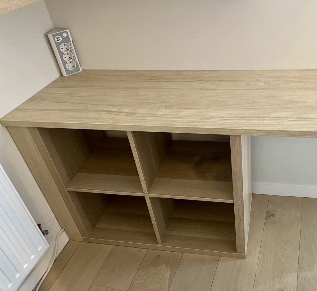 Agencement semi-mesure d'un bureau, réalisé à Courbevoie (92)