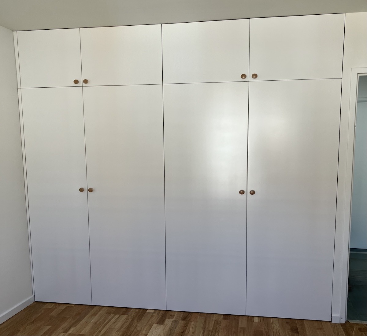 dressings double encastrés, agencement semi-mesure réalisé à Courbevoie (92)